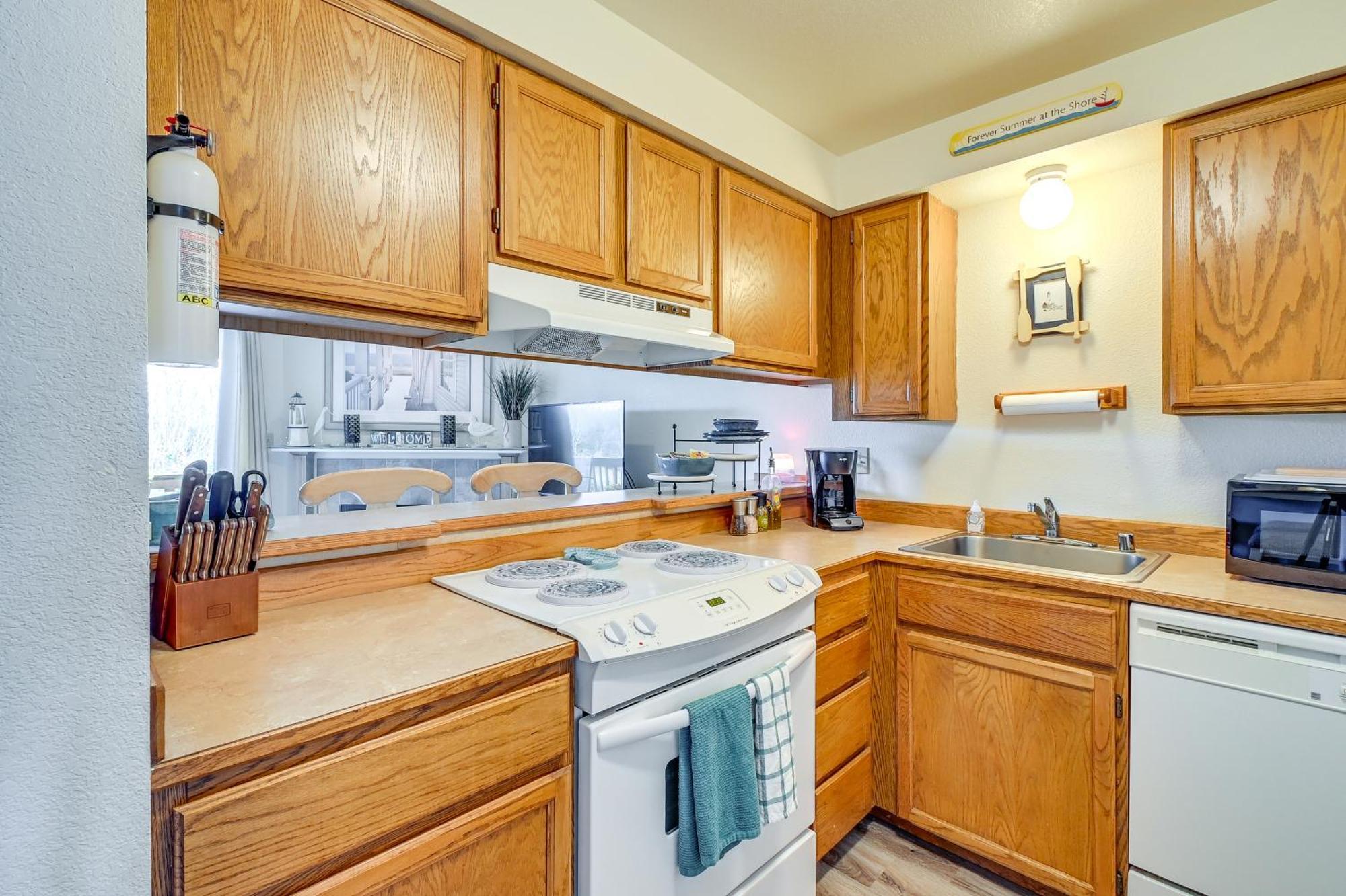 Ocean Shores Condo With Balcony Less Than 1 Mi To Beach! Exterior foto